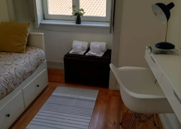 001 Bacalhoeiros Riverside Apartment *